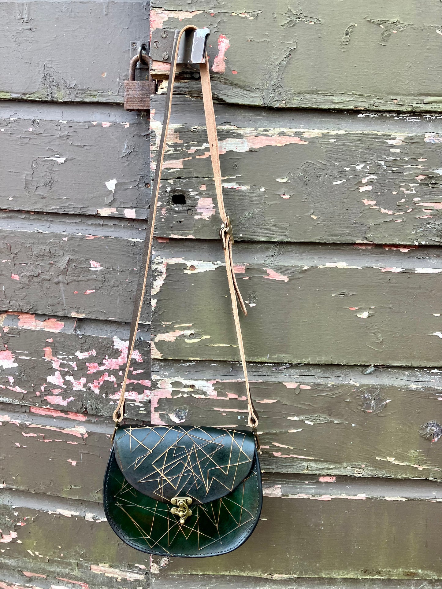 the sarah crossbody in green/brown cut